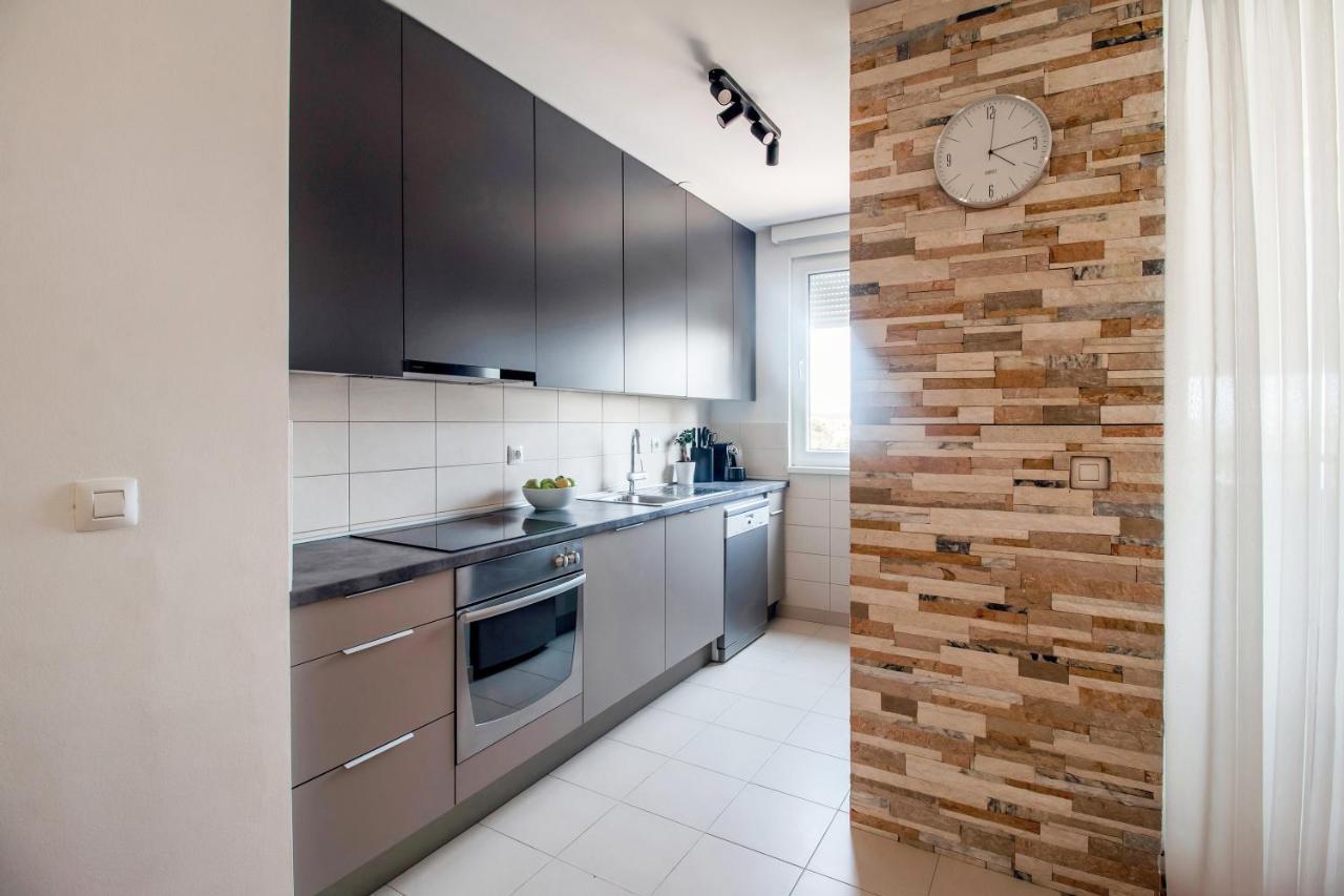 Apartment Montesa Zadar With Free Parking And Balcony Kültér fotó