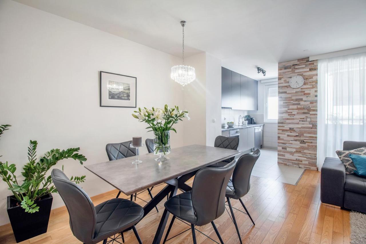 Apartment Montesa Zadar With Free Parking And Balcony Kültér fotó