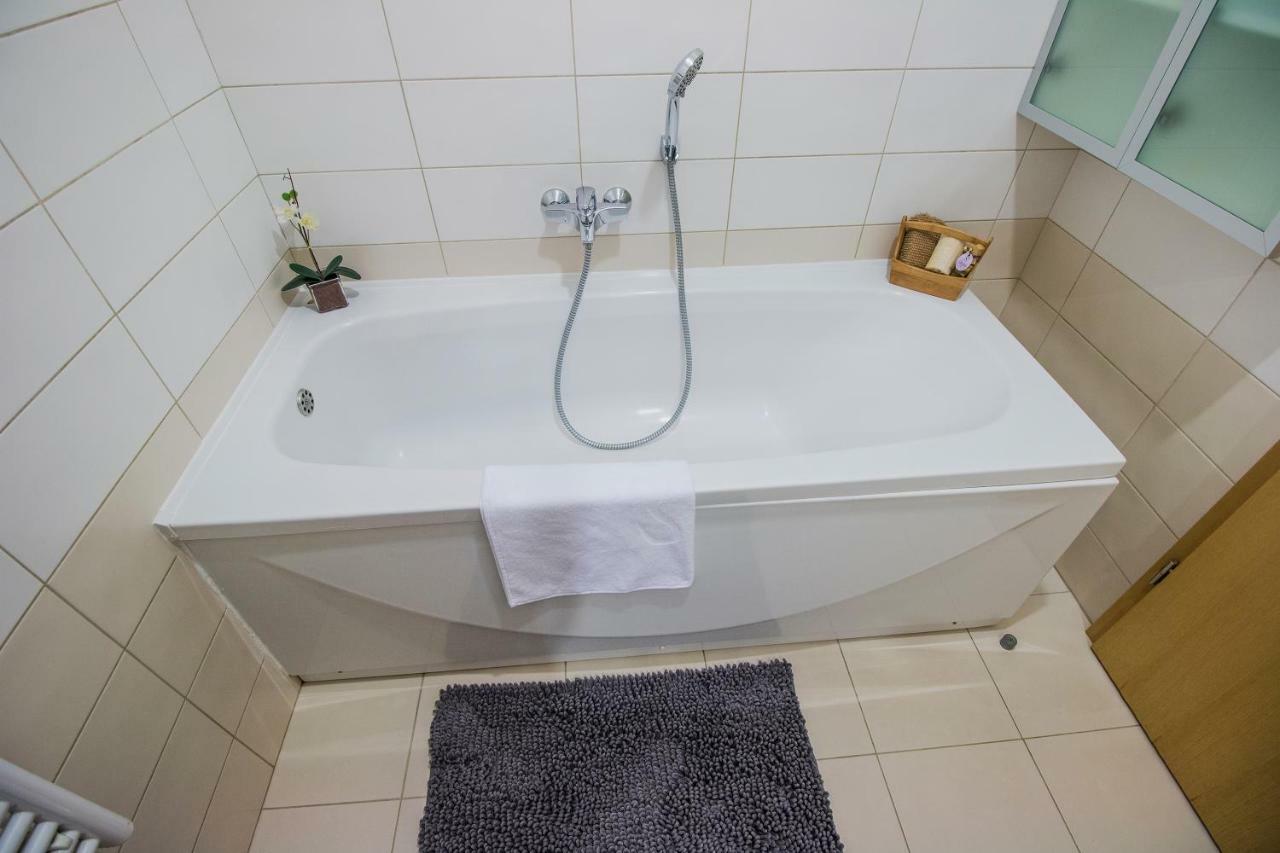 Apartment Montesa Zadar With Free Parking And Balcony Kültér fotó
