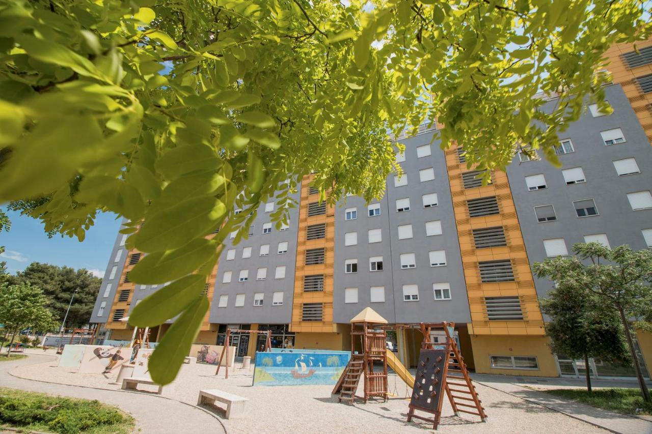 Apartment Montesa Zadar With Free Parking And Balcony Kültér fotó